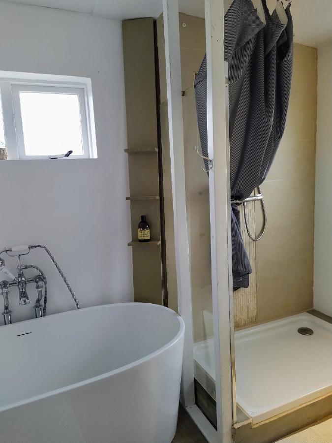 Flateyri Guesthouse Экстерьер фото